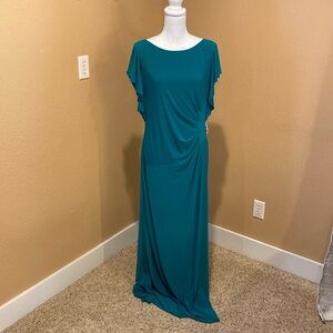Jessica Howard green dress